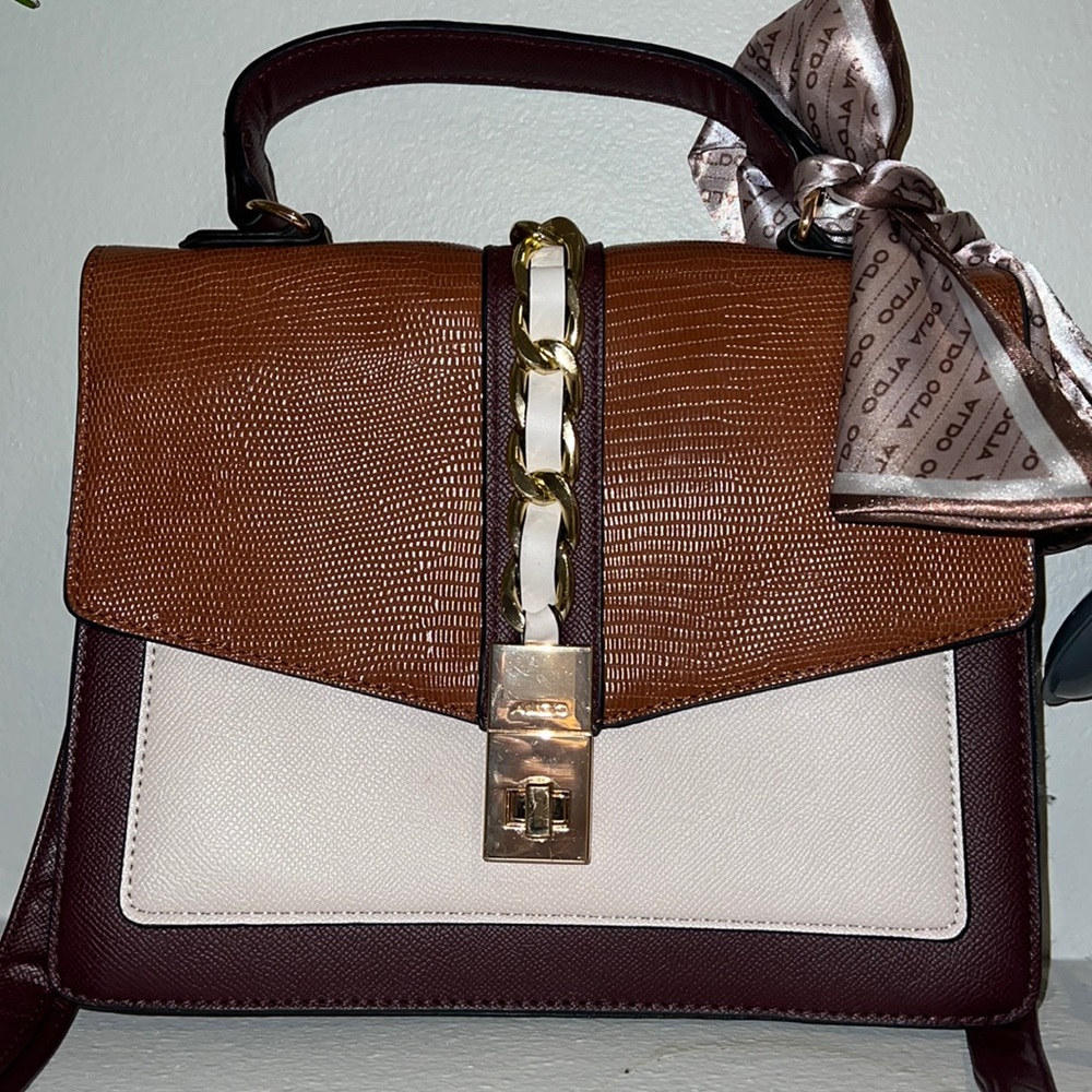 Aldo Purse, like new, used once